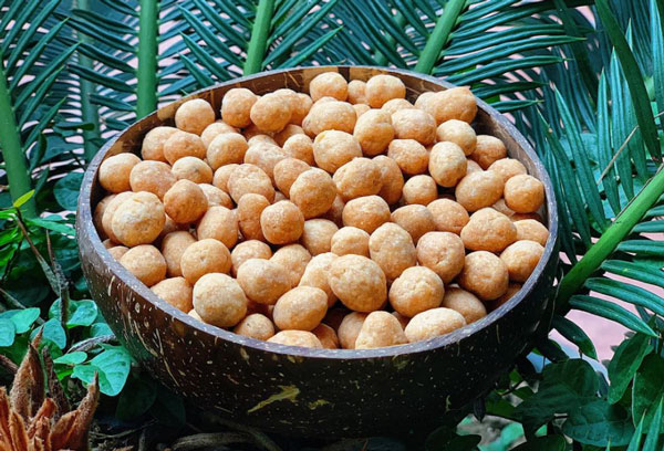 Cách làm đậu phộng cốt dừa giòn rụm